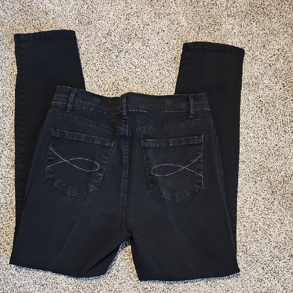 Gloria Vanderbilt Women's Black Skinny Jeans